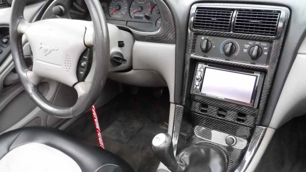 1994-2004 Mustang Carbon Fiber Double DIN Radio Bezel - Image 2